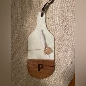 Mud pie marble wood cheese board initial P